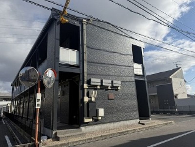 レオパレスサンフラワー芳田 外観