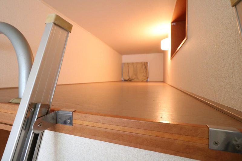 レオパレスみかげ 収納