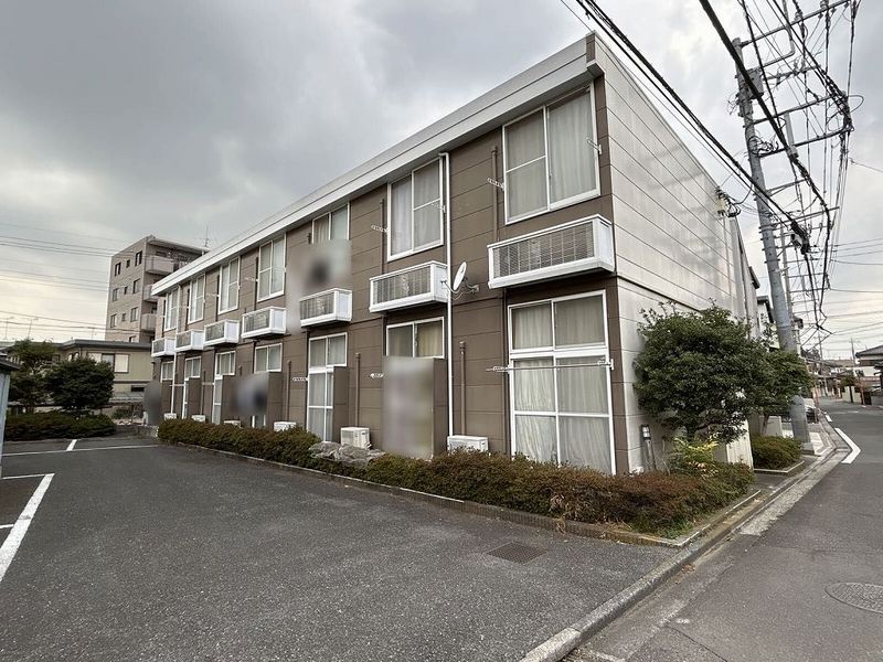 レオパレスｅｓｔ 外観