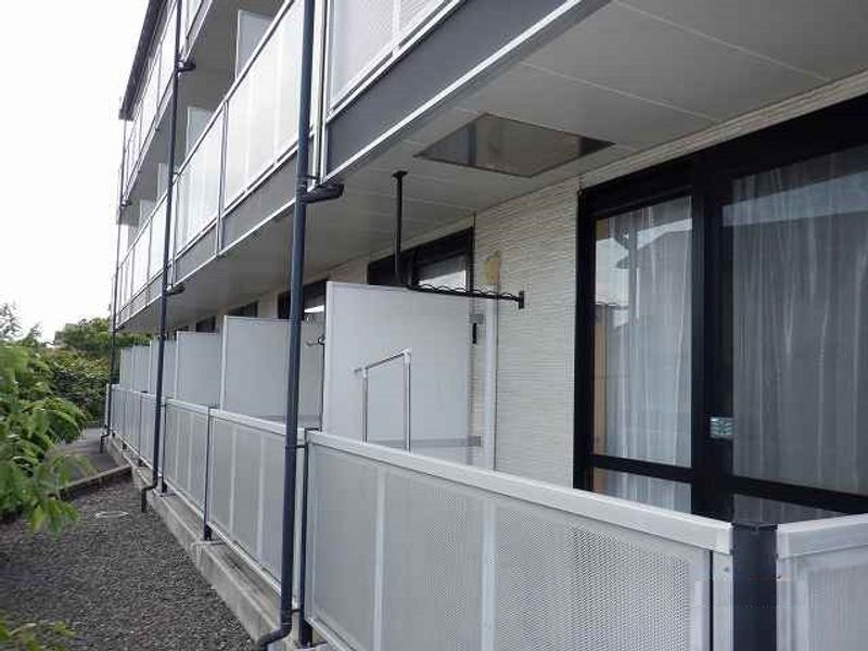 レオパレス向田 バルコニー