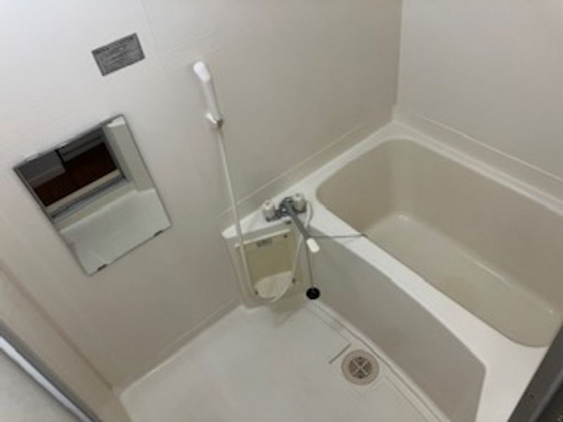 レオパレスやなせ 風呂