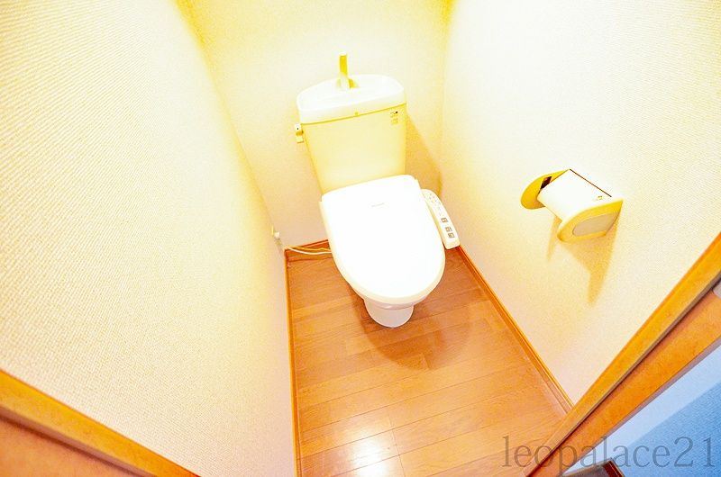 レオパレス鬼崎 トイレ