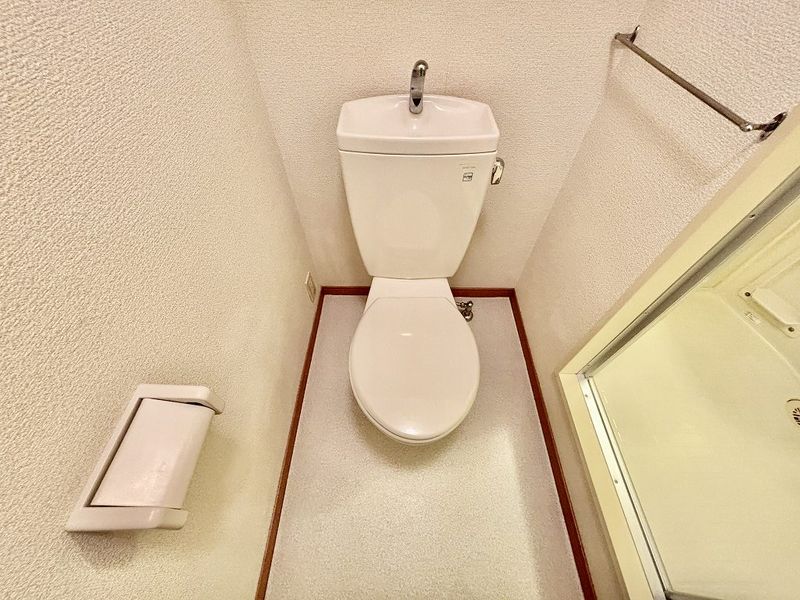 レオパレス緑嶺 トイレ