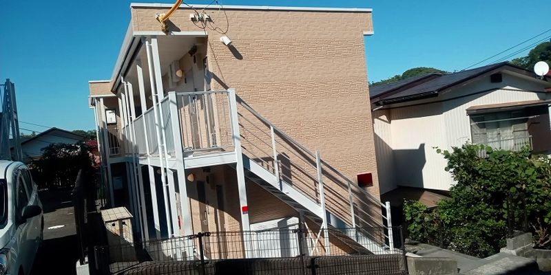 レオパレスシャルマン富士見 外観