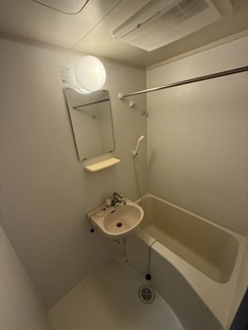 レオパレスアドヴェントＫＡＢＵ 風呂