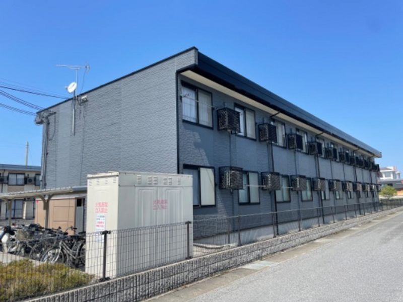 レオパレスブーゲンビリア 外観
