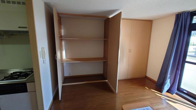 レオパレスクボタ 収納