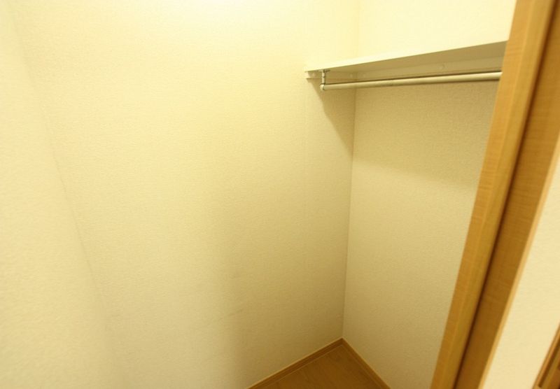 レオパレスメルベーユ毛呂山 収納