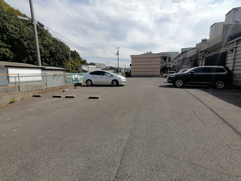 レオパレスＷＩＬＬ 駐車場
