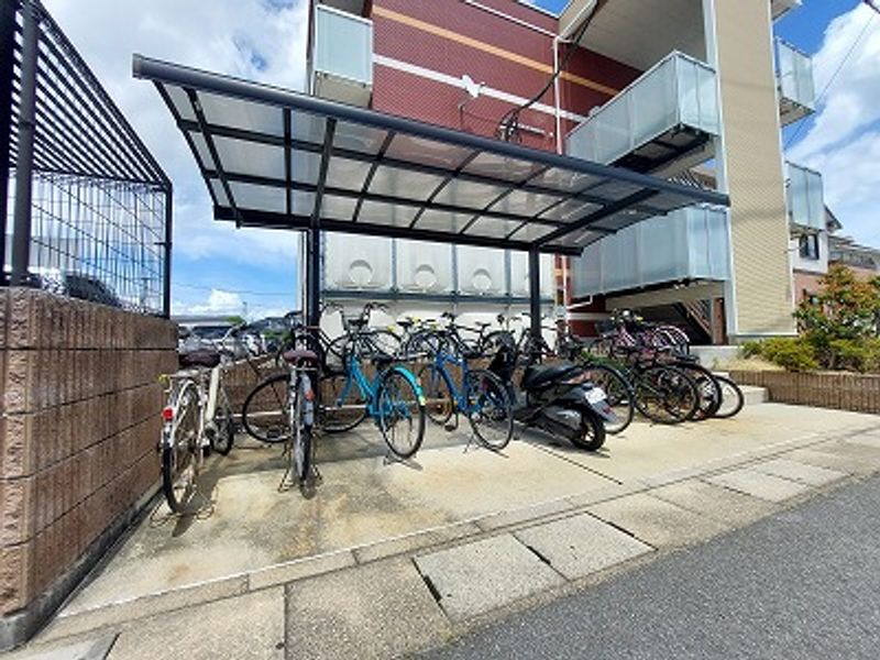 レオネクストラディエストⅡ 共用部分