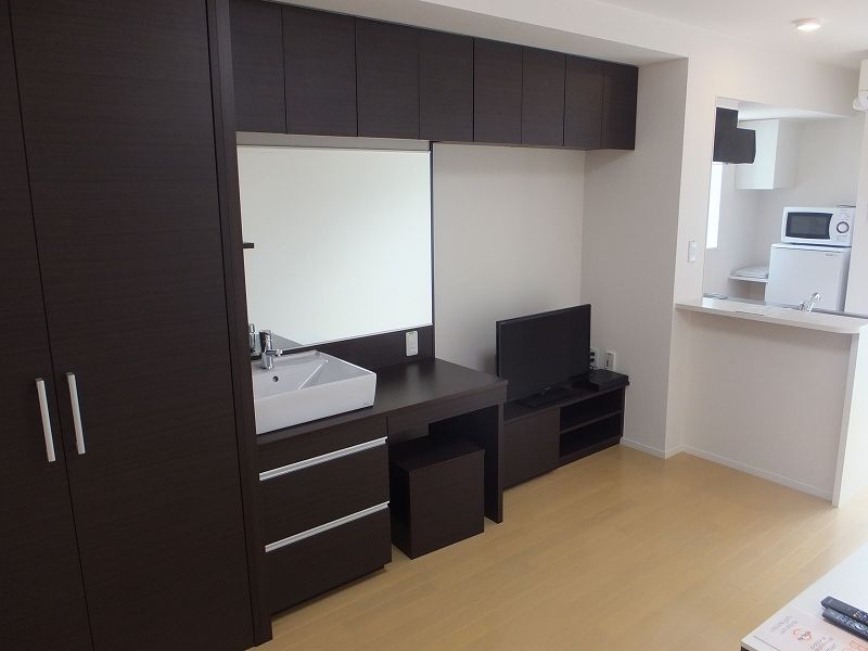 LEONEXT Mihama Living room