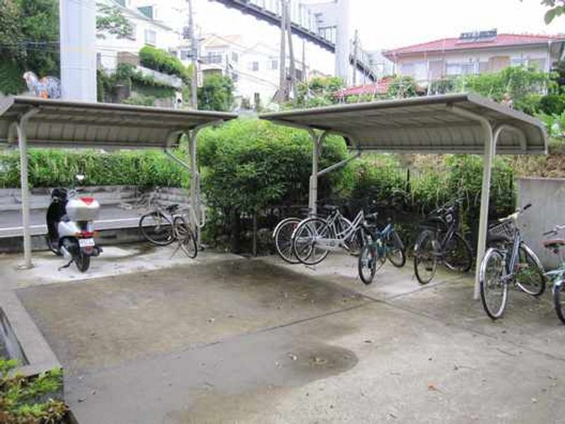 レオパレスキアラ 共用部分