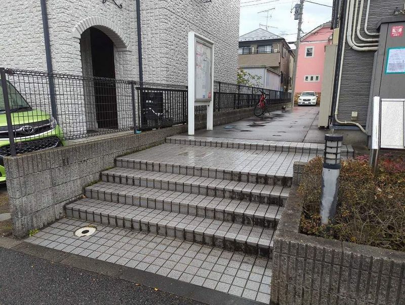 レオパレスＦｉｎｅ２ エントランス