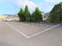 leopalace Evergreen A Parking lot