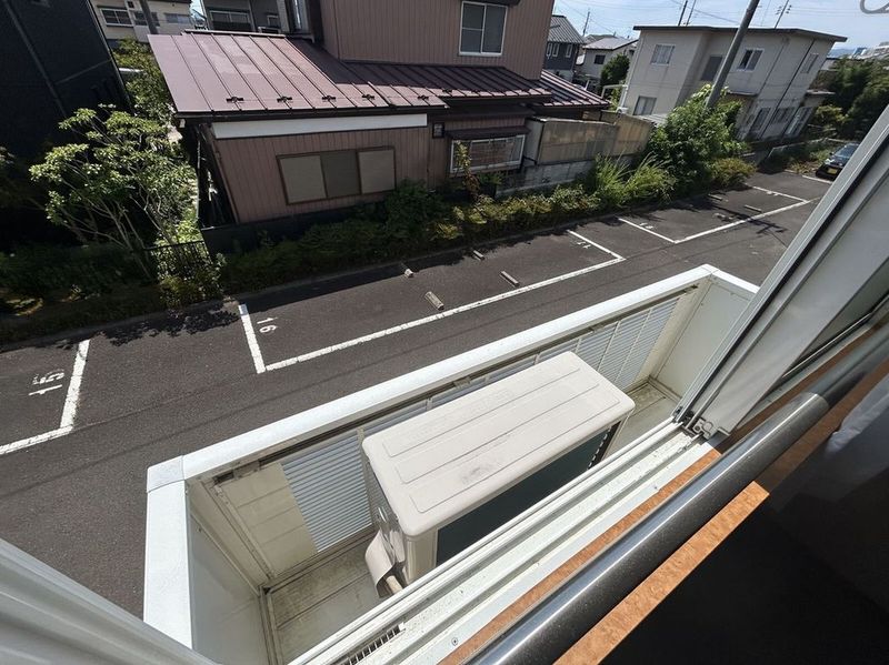レオパレスクリスタルガーデン バルコニー