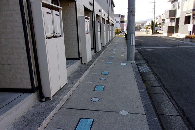 レオパレス舘 エントランス