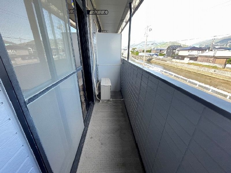 レオパレス梶栗 バルコニー
