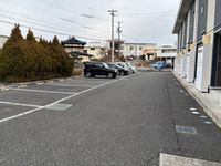 LEONEXT Plaisir Sedo II Bãi đỗ xe