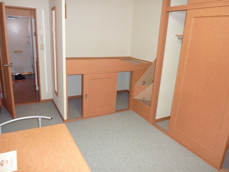 レオパレスＶｉｌｌａｇｅ英 居間