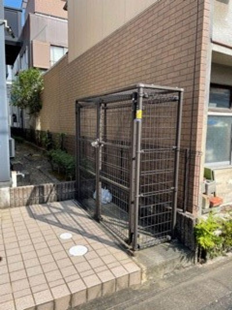 レオパレス葵 共用部分