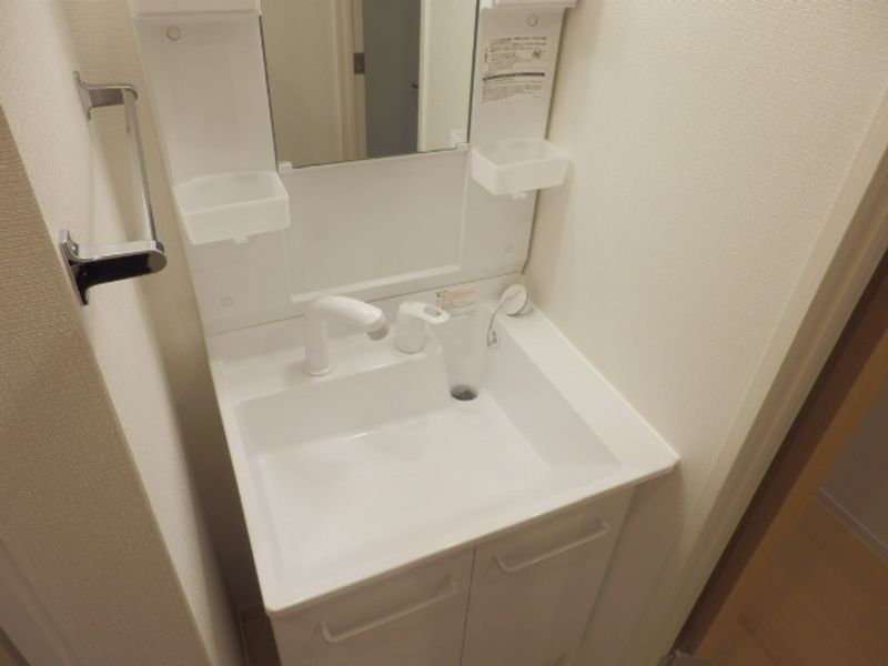 クレイノ粉浜 洗面台