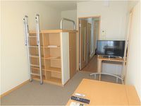 レオパレスメルベーユ 居間