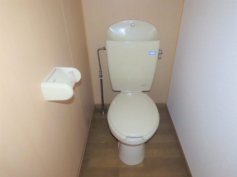 レオパレスコンフォール トイレ