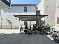 レオパレストレディア 共用部分
