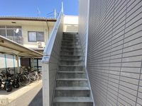レオパレス秋桜 エントランス