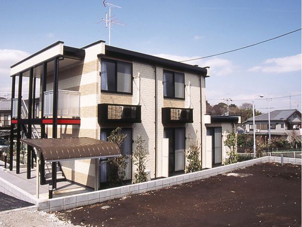レオパレス市沢迎賓館Ⅱ 外観