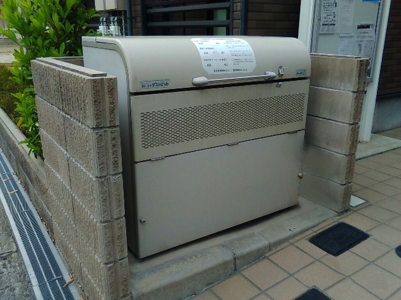 レオネクストＳＡＫＡＥ西淡路 共用部分