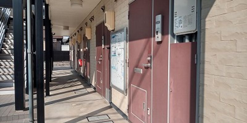 レオパレス凜 居間