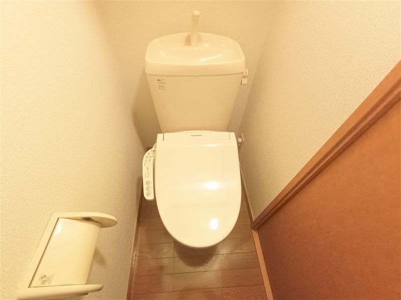 レオパレスサンガ トイレ