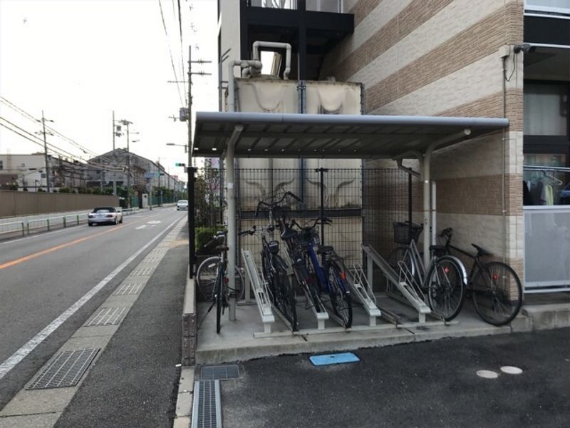 レオパレスアベンタ神武 共用部分