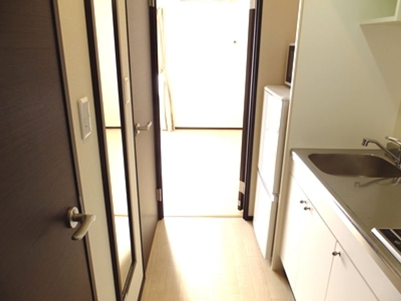 レオネクストモリシゲ 玄関