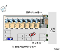 16942 Monthly parking lot