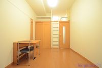 レオパレスパールマノワール 居間