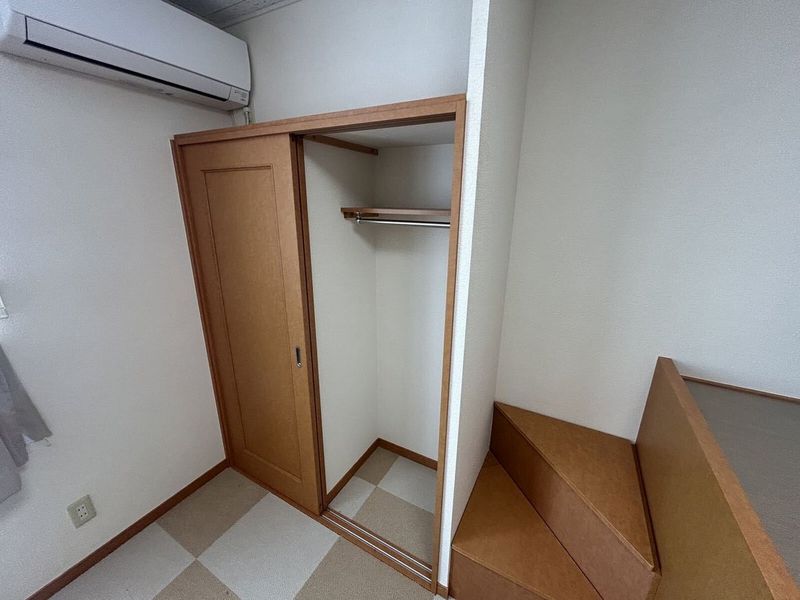 レオパレスワンズヴィレッジ大宮 収納