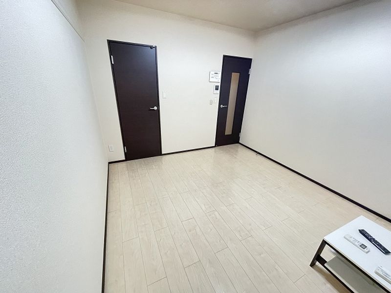 クレイノメゾンルミナス久原 居間