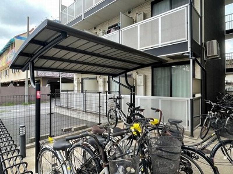 レオパレスファンソ 共用部分
