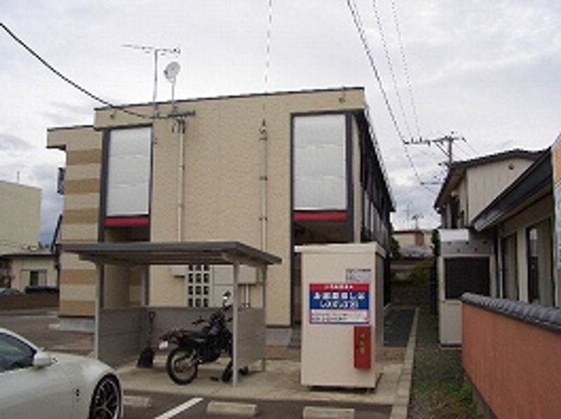 レオパレスカルラ 共用部分