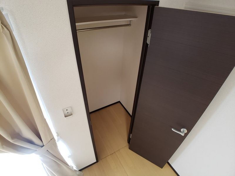 クレイノ浜御殿 収納