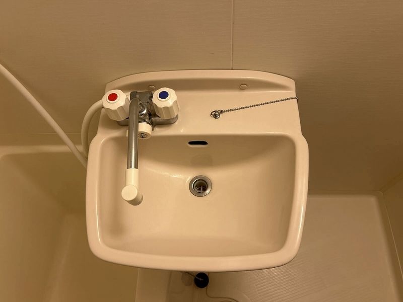 レオパレススワホーム 洗面台