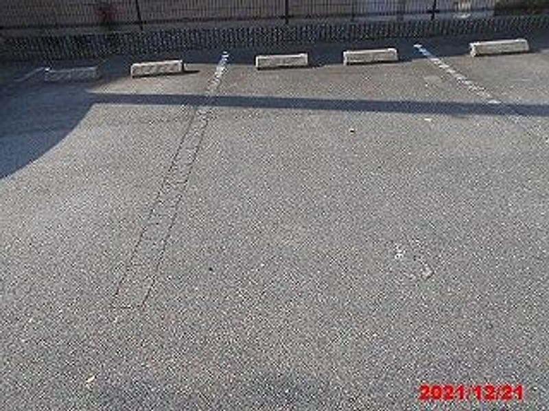 レオパレスセブンハート 駐車場