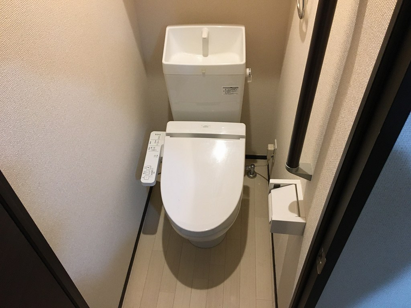 CLEINO Motosannyonyo Nhà vệ sinh