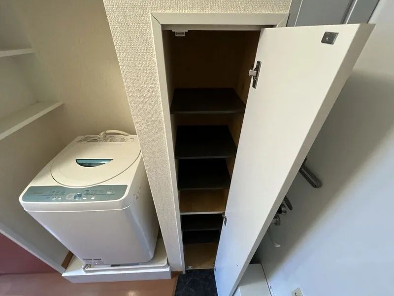 レオパレスなでしこ undefined