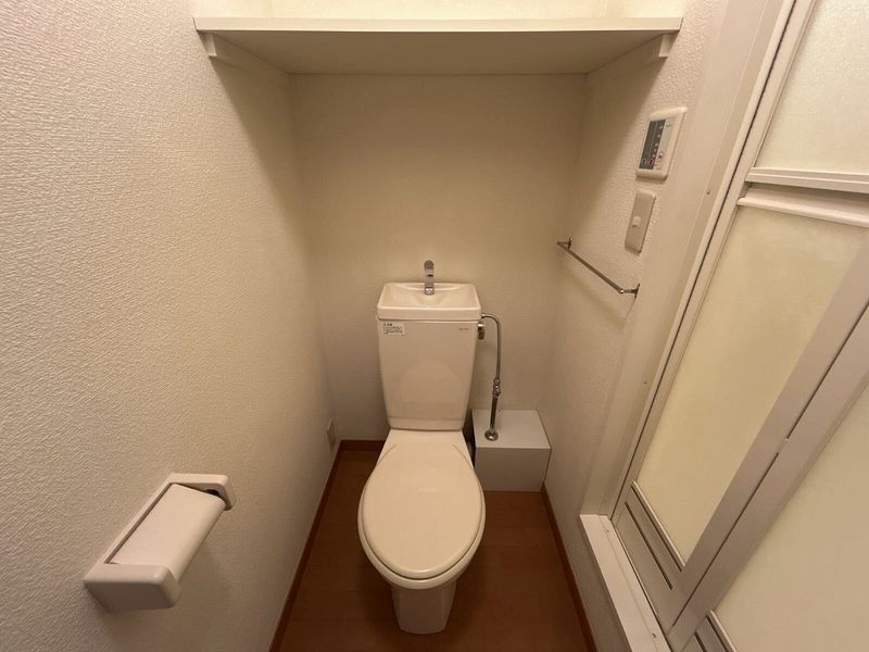 レオパレスＭＩＮＯＲＩ トイレ