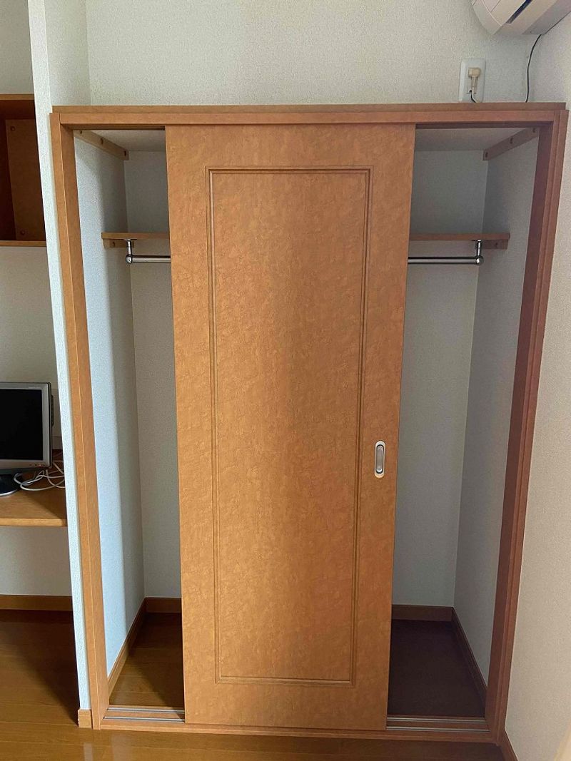 レオパレスエイザ 収納