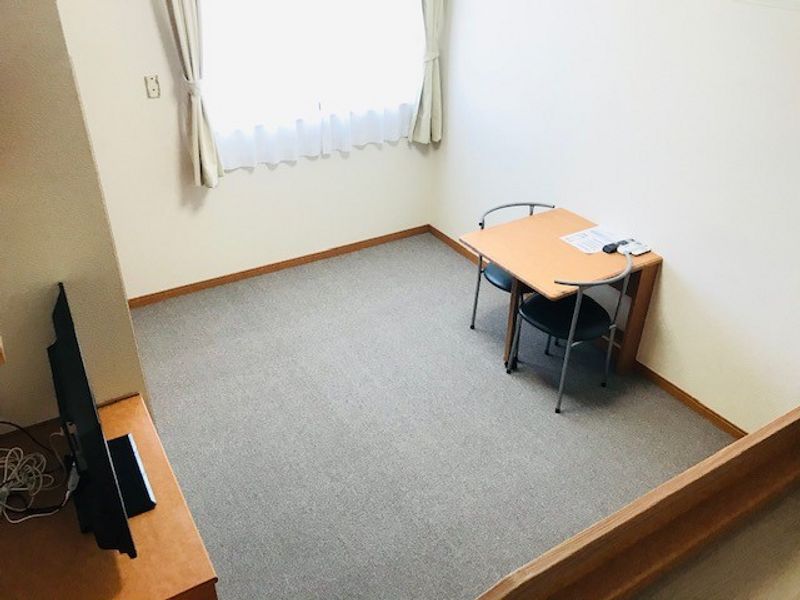 レオパレスベルエポック 居間
