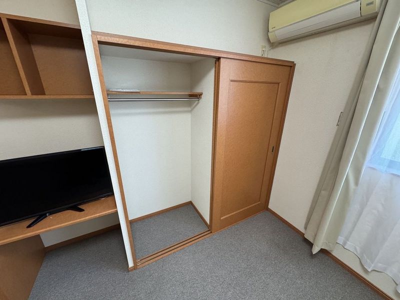 レオパレスとよおか 収納